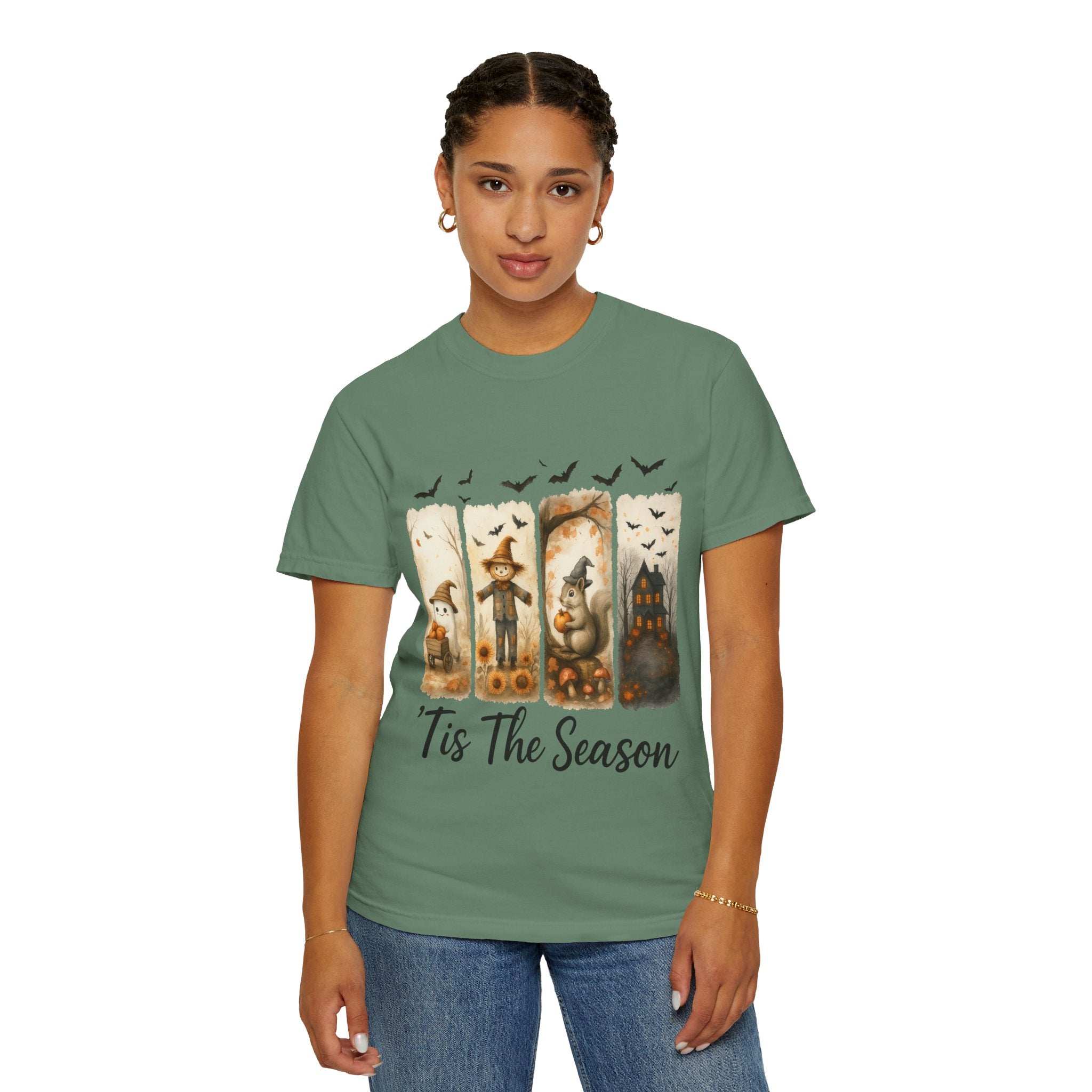 Tis The Season Fall Halloween T-Shirt – Cute Ghost, Scarecrow, Squirrel & Haunted House Design