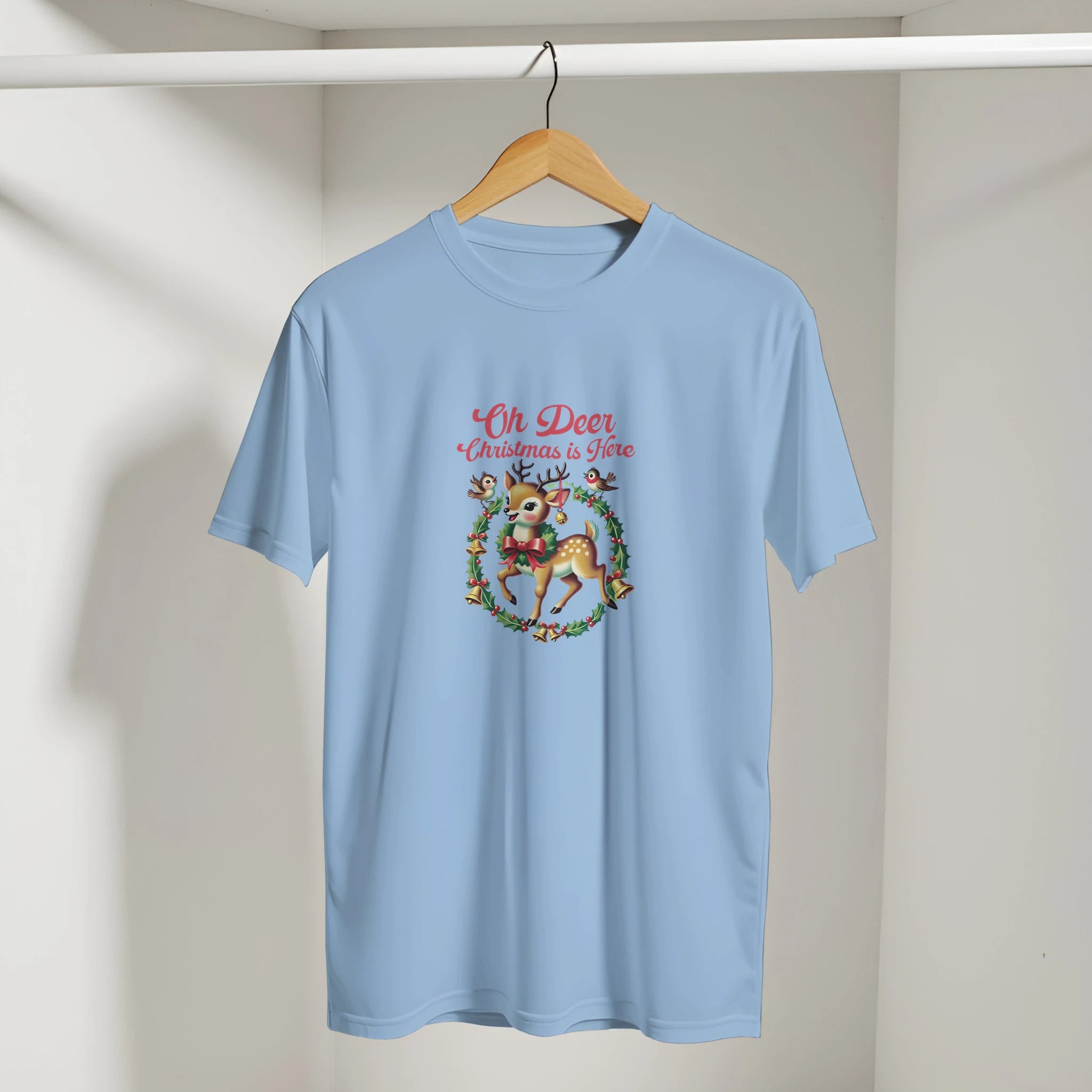 Cute Retro Reindeer Christmas T-Shirt | Gallory Hive