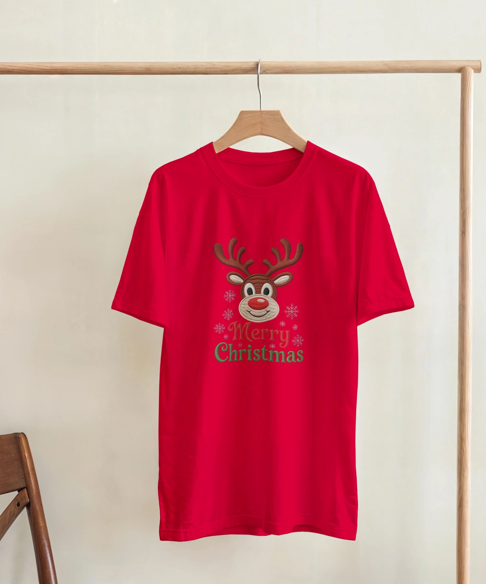 Festive Reindeer Merry Christmas Crewneck T-Shirt | Gallory Hive