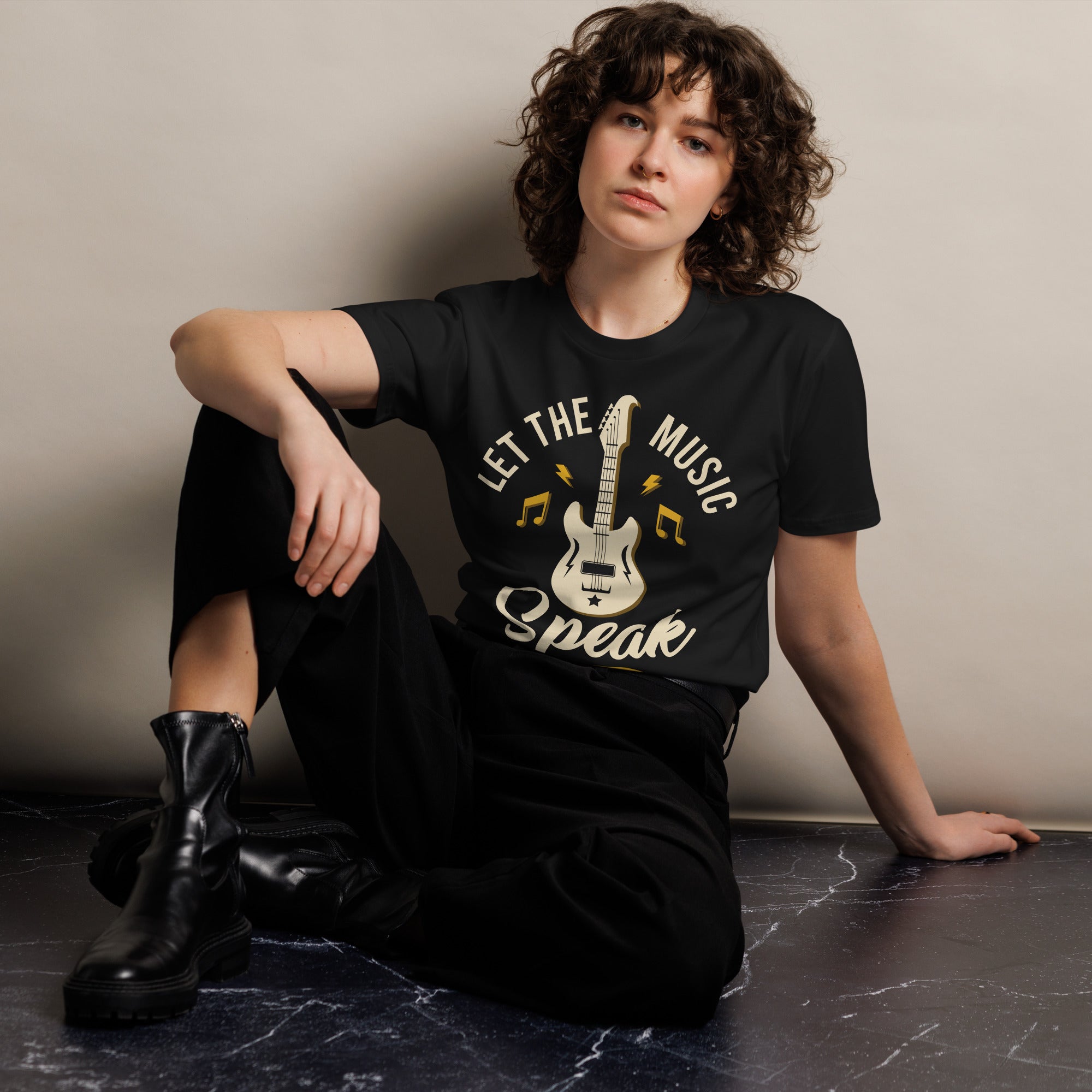 Let the Music Speak Guitar T-Shirt | Gallory Hive
