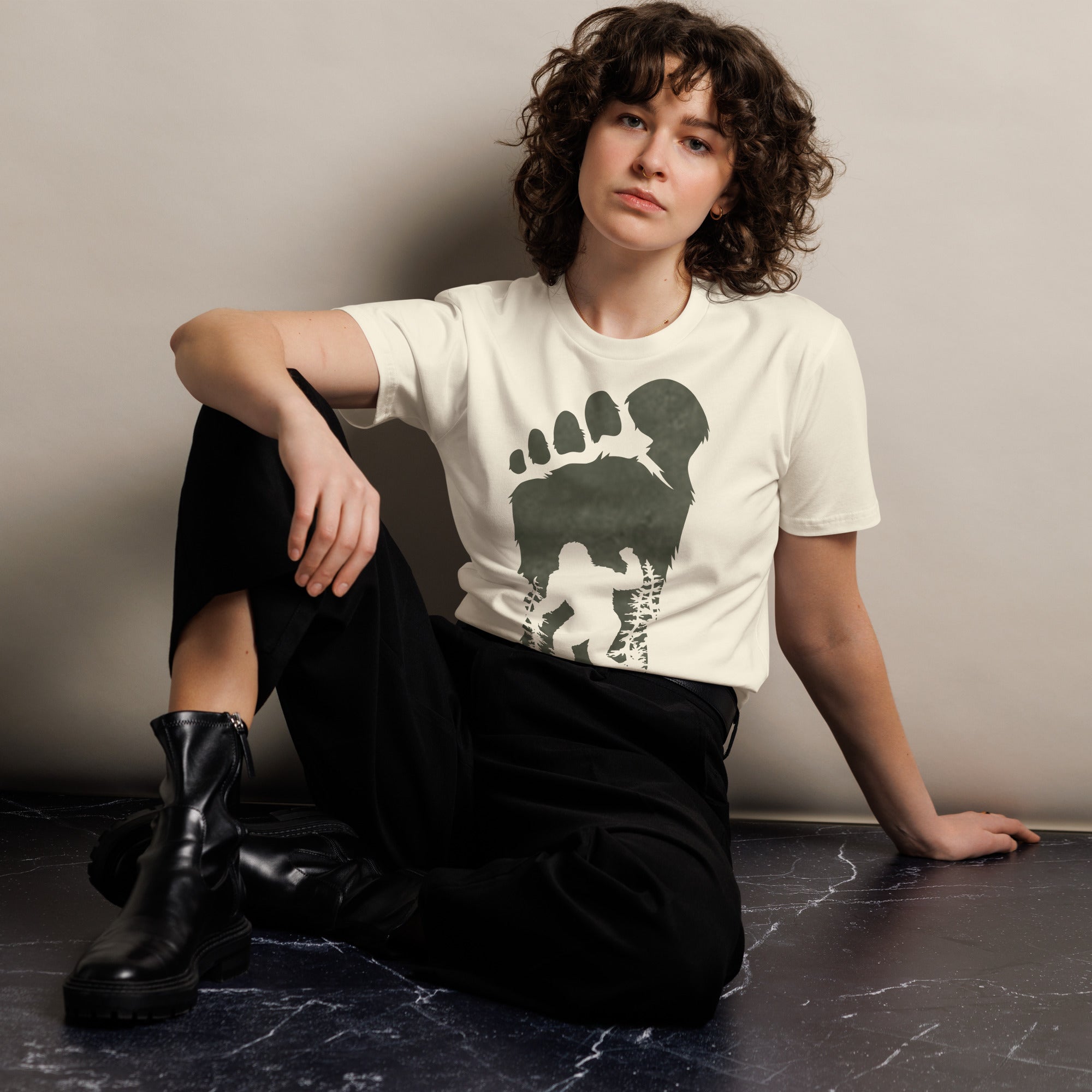 Bigfoot Shadow Art Unisex Graphic T-Shirt | Gallory Hive