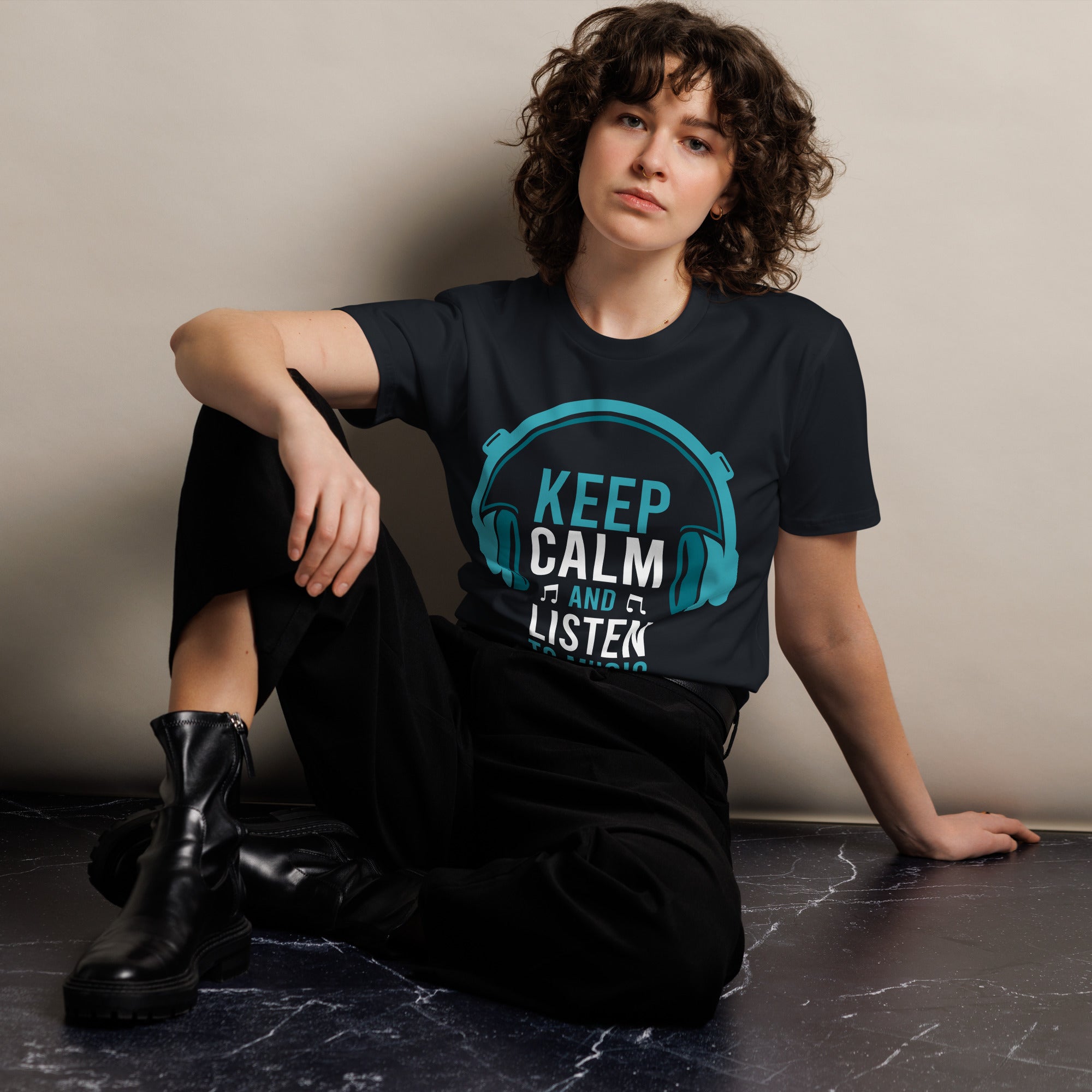 Keep Calm Listen Music Lover T-Shirt | Gallory Hive