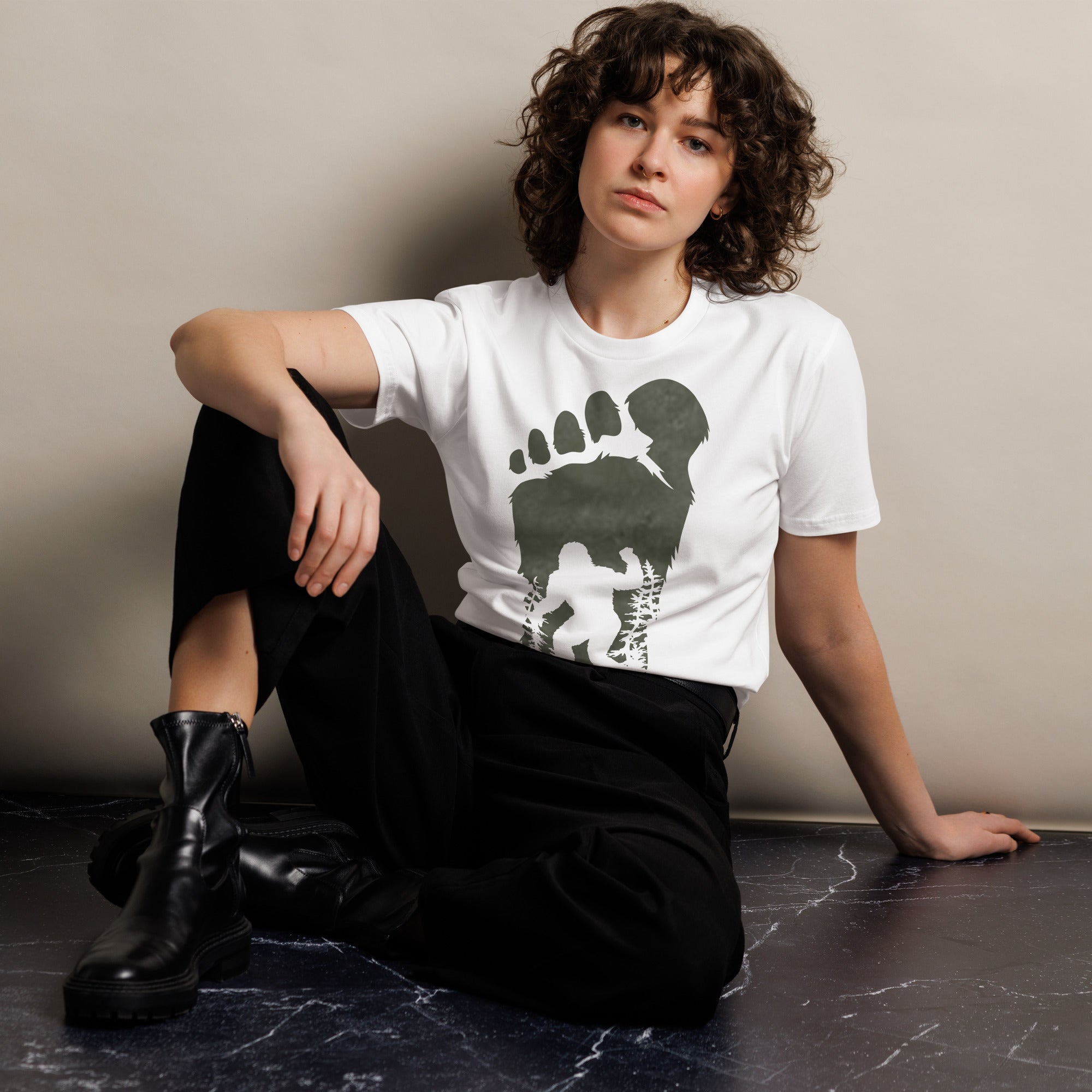 Bigfoot Shadow Art Unisex Graphic T-Shirt | Gallory Hive