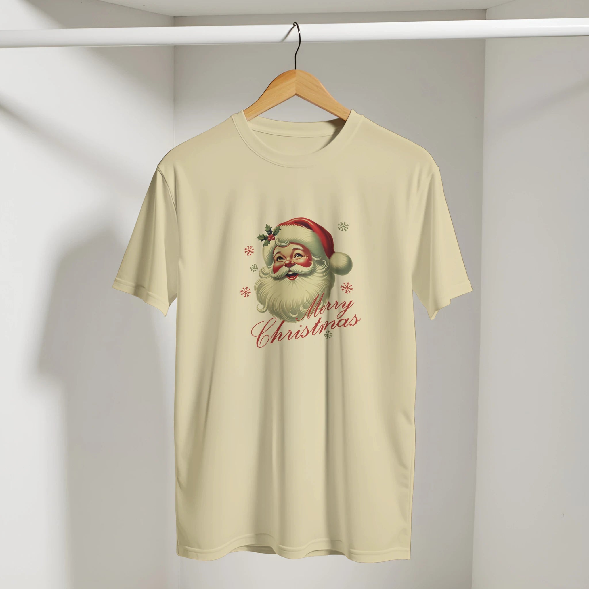 Vintage Merry Christmas Santa T-Shirt | Gallory Hive