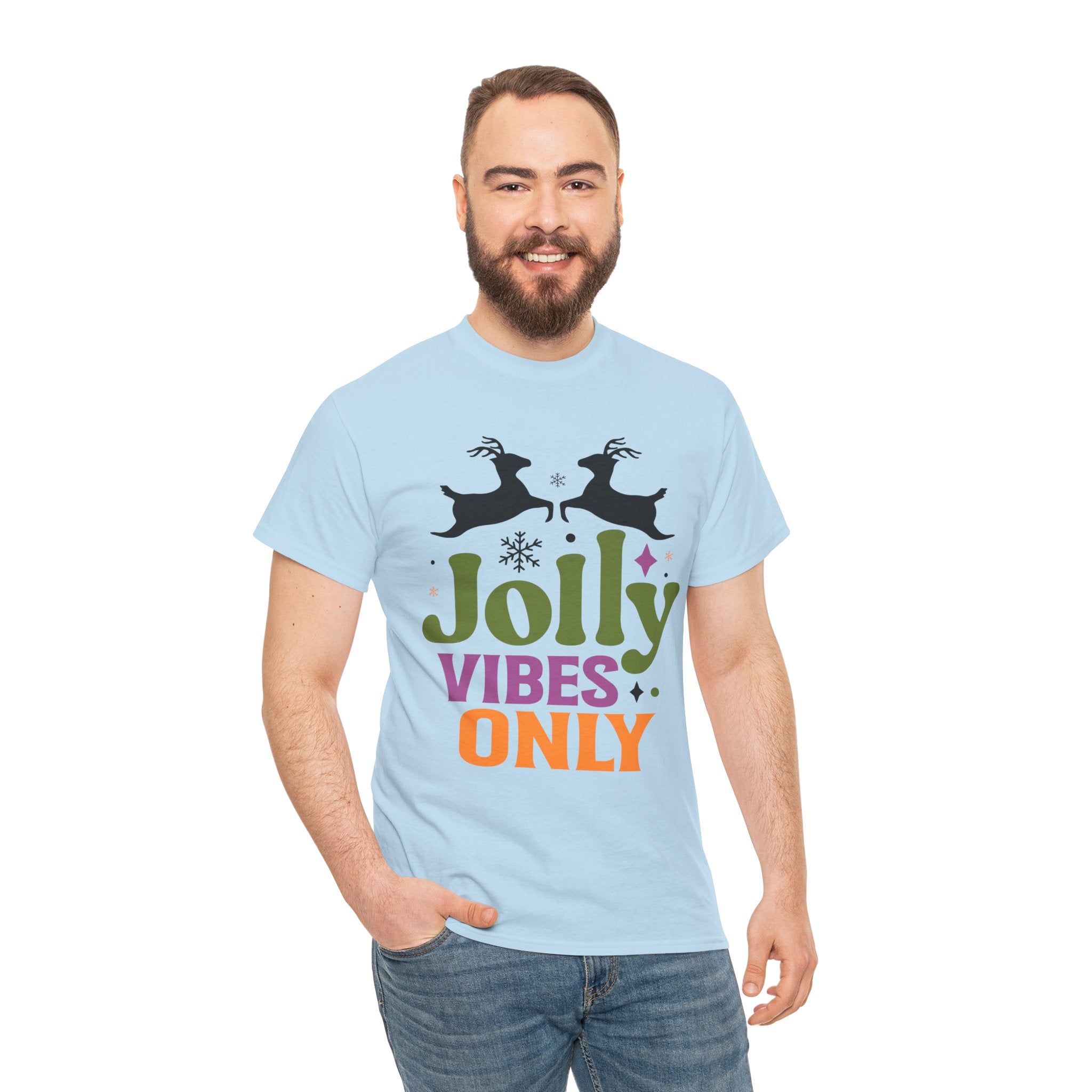 Jolly Vibes Only Retro Christmas Tee | Gallory Hive