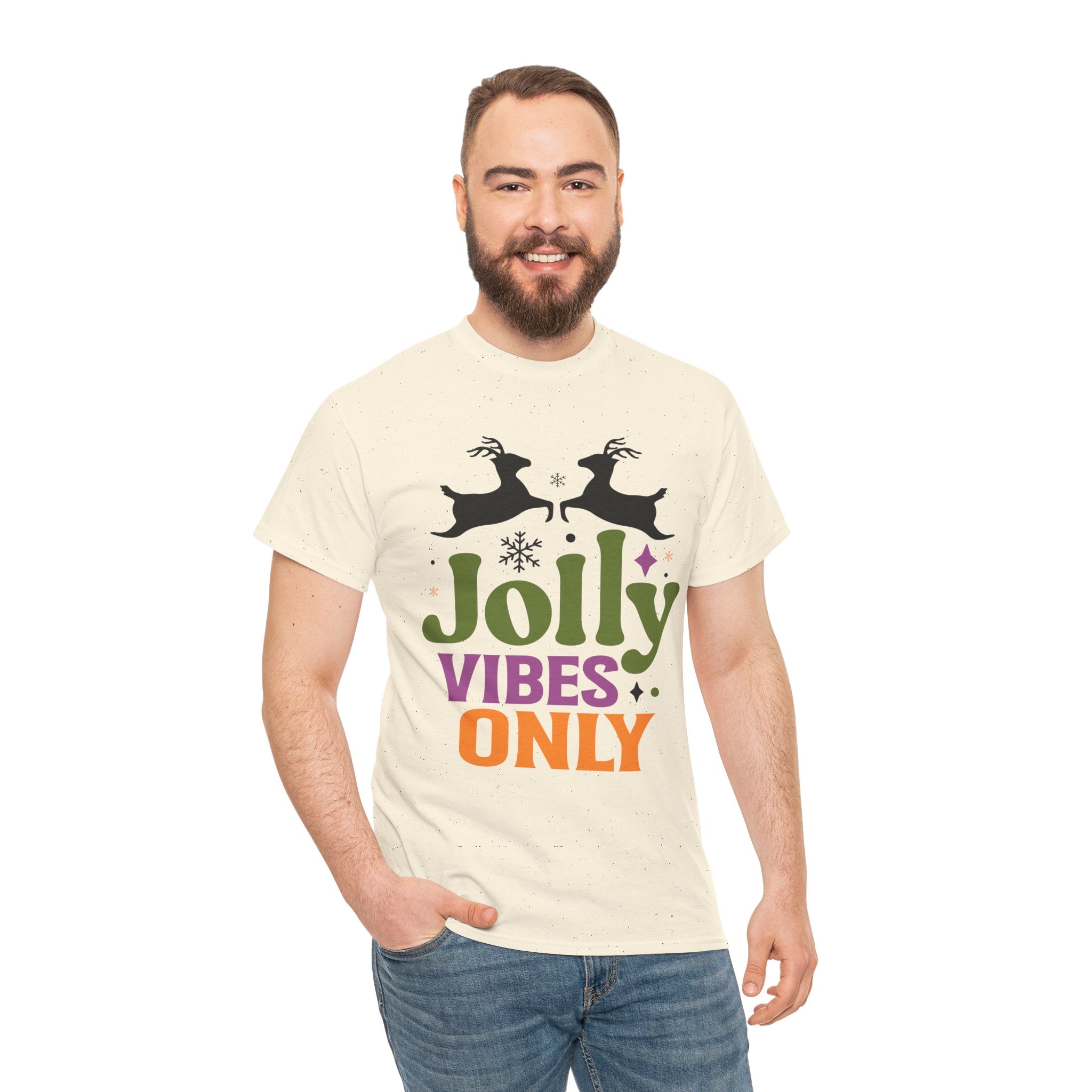 Jolly Vibes Only Retro Christmas Tee | Gallory Hive