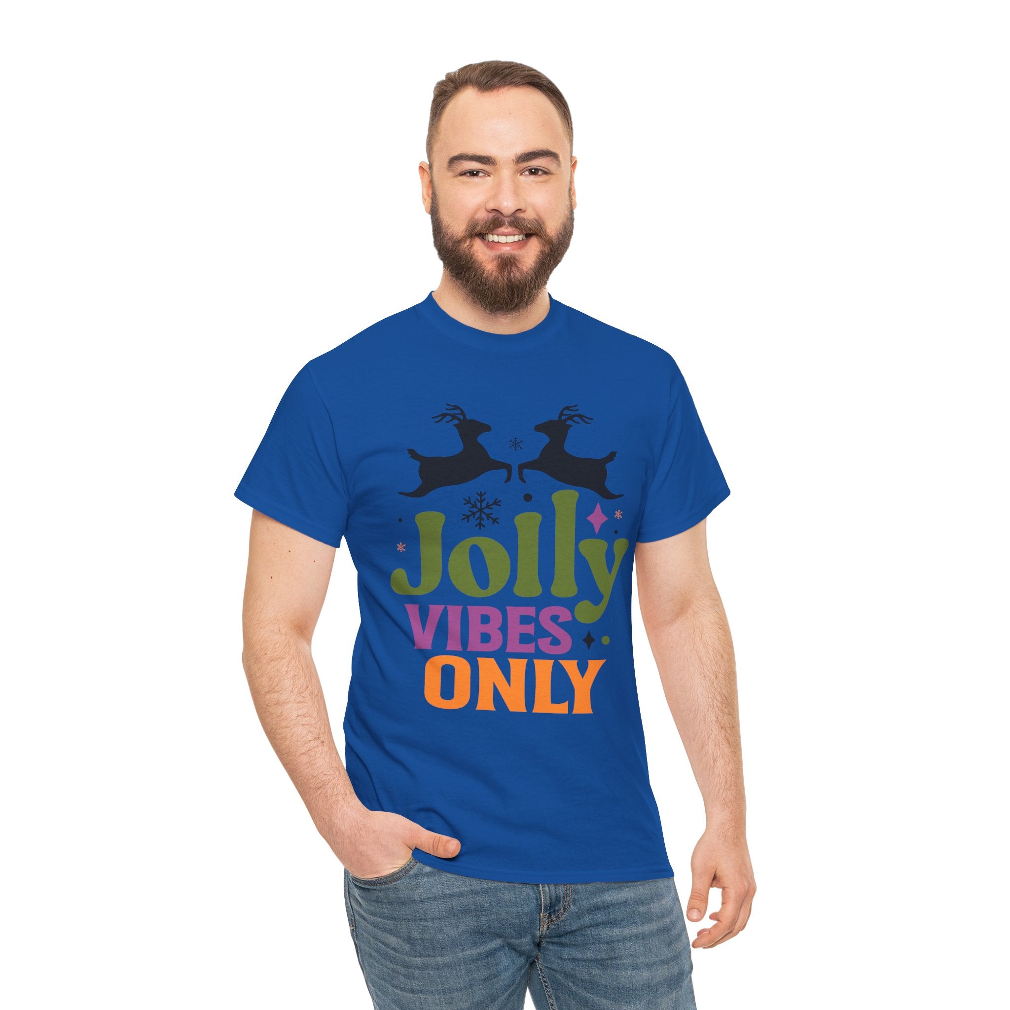 Jolly Vibes Only Retro Christmas Tee | Gallory Hive