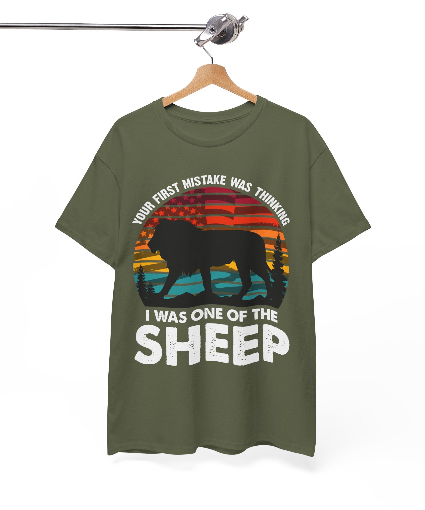 Bold Lion Tee with USA Flag Sunset | Gallory Hive