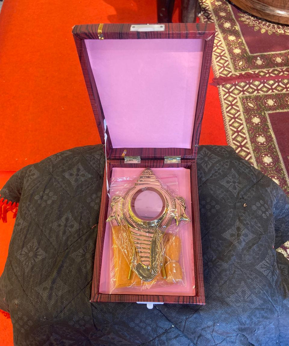 Aranmula Kannadi Brass Mirror | Gallory Hive