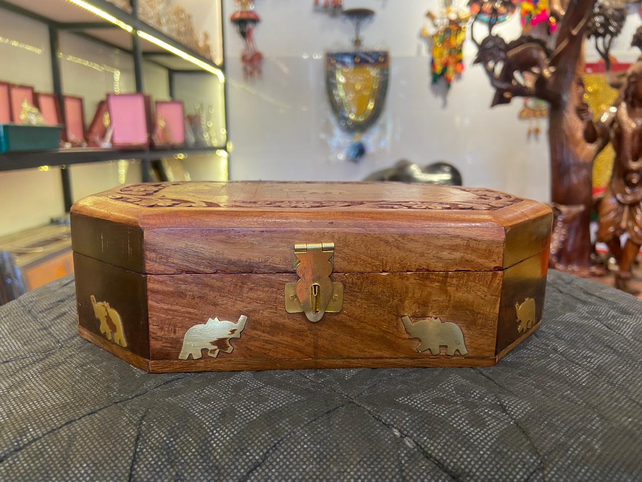 Handcrafted Wooden Jewellery Box | Gallory Hive