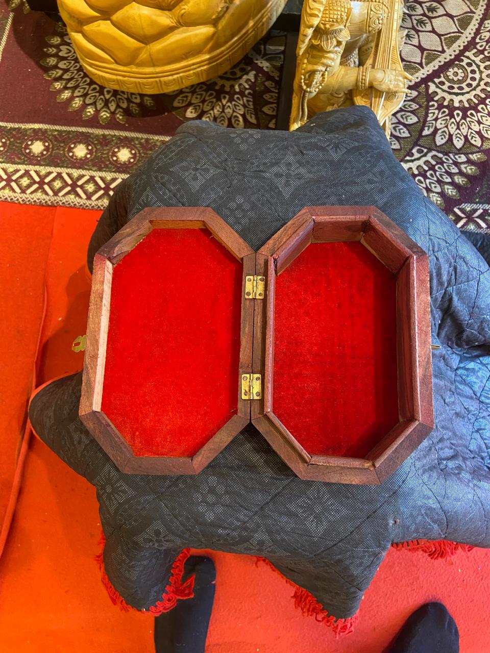 Handcrafted Wooden Jewellery Box | Gallory Hive