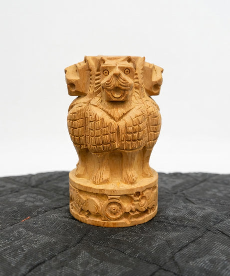Hand-Carved Wooden Pen Holder – Lion, Elephant & Deer | Gallory Hive