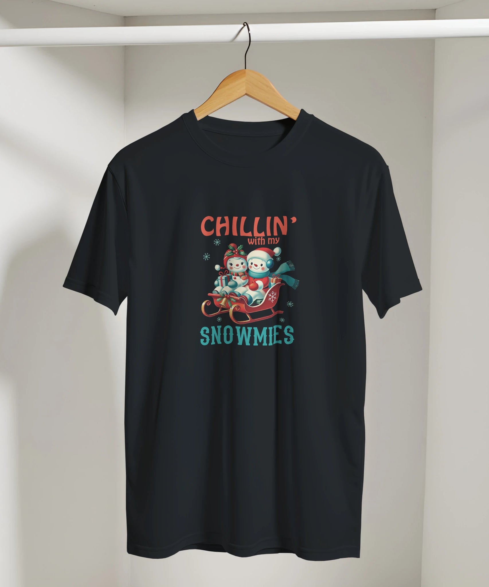 Retro Snowman Holiday Christmas T-Shirt | Gallory Hive