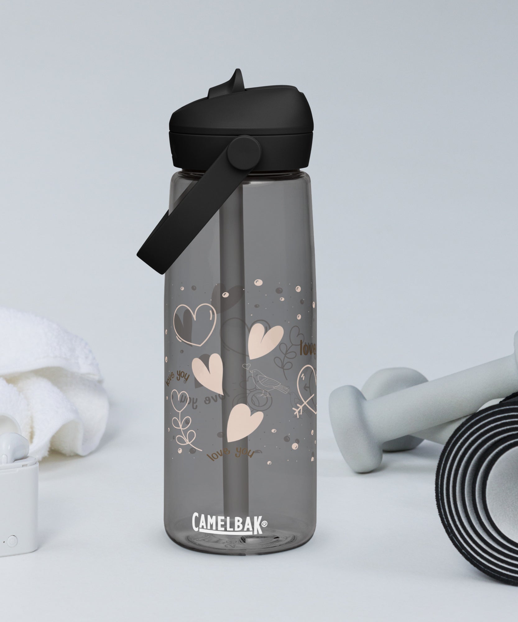 Cute Hearts Flip Straw Water Bottle | Gallory Hive