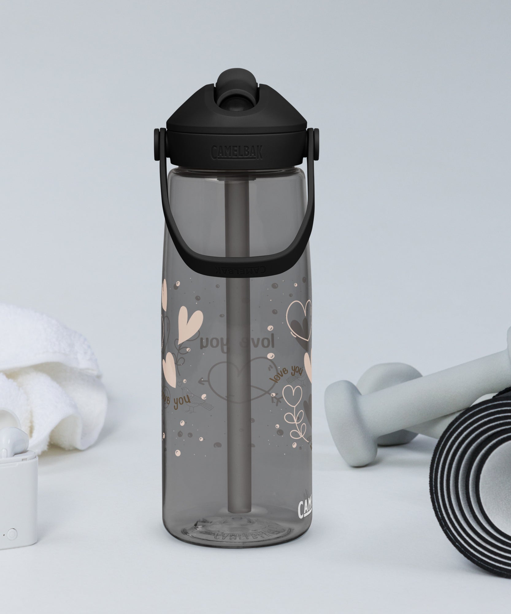 Cute Hearts Flip Straw Water Bottle | Gallory Hive