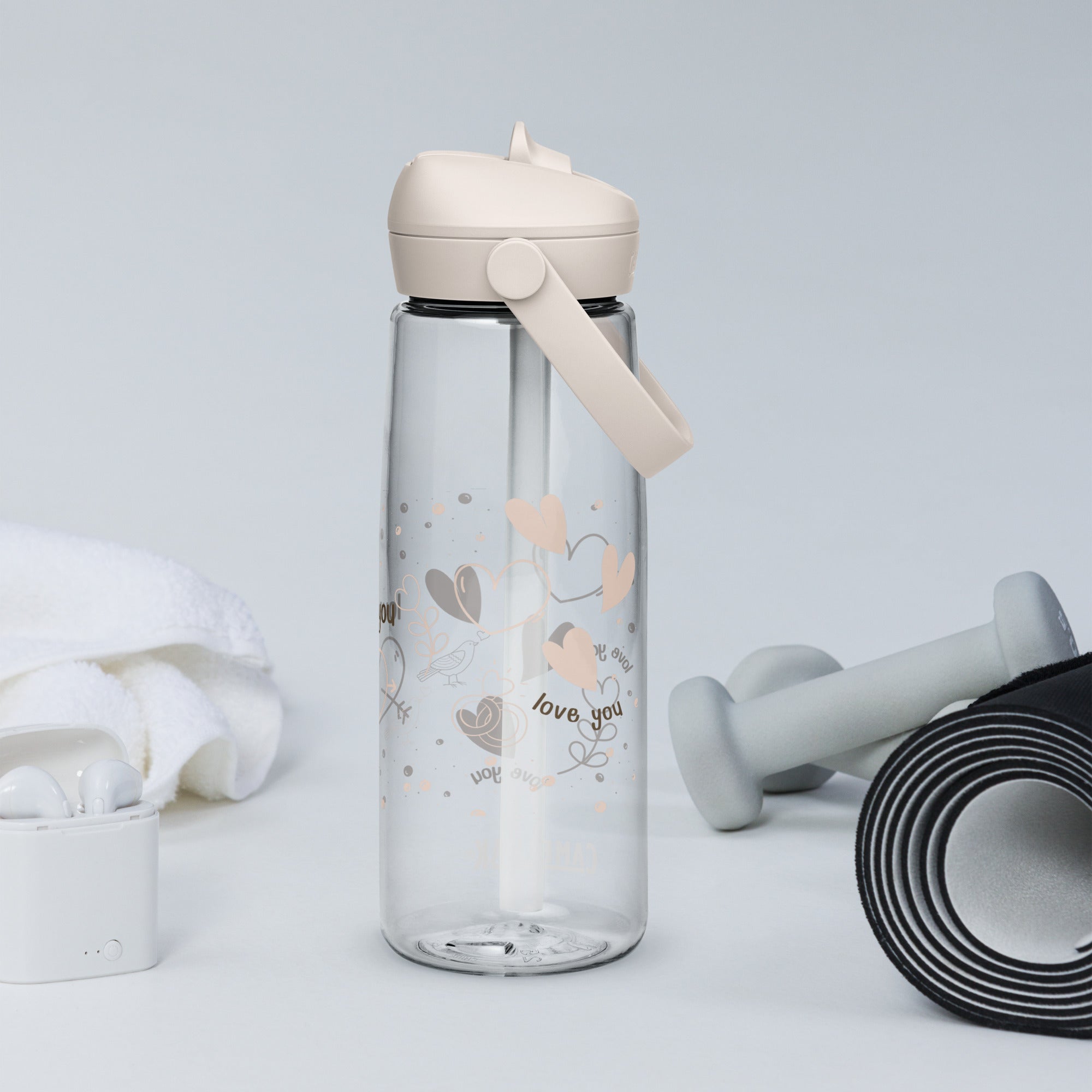 Cute Hearts Flip Straw Water Bottle | Gallory Hive