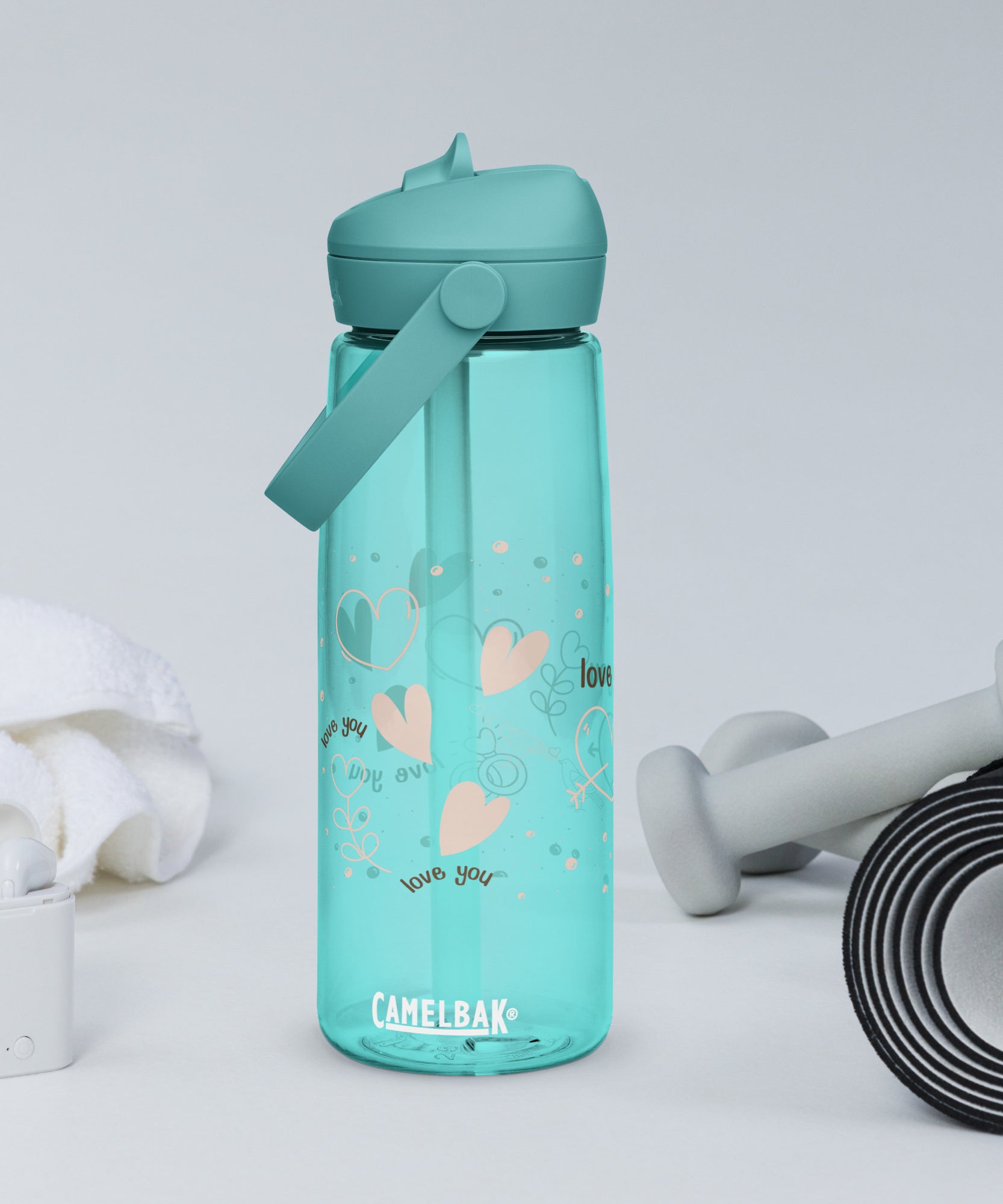 Cute Hearts Flip Straw Water Bottle | Gallory Hive