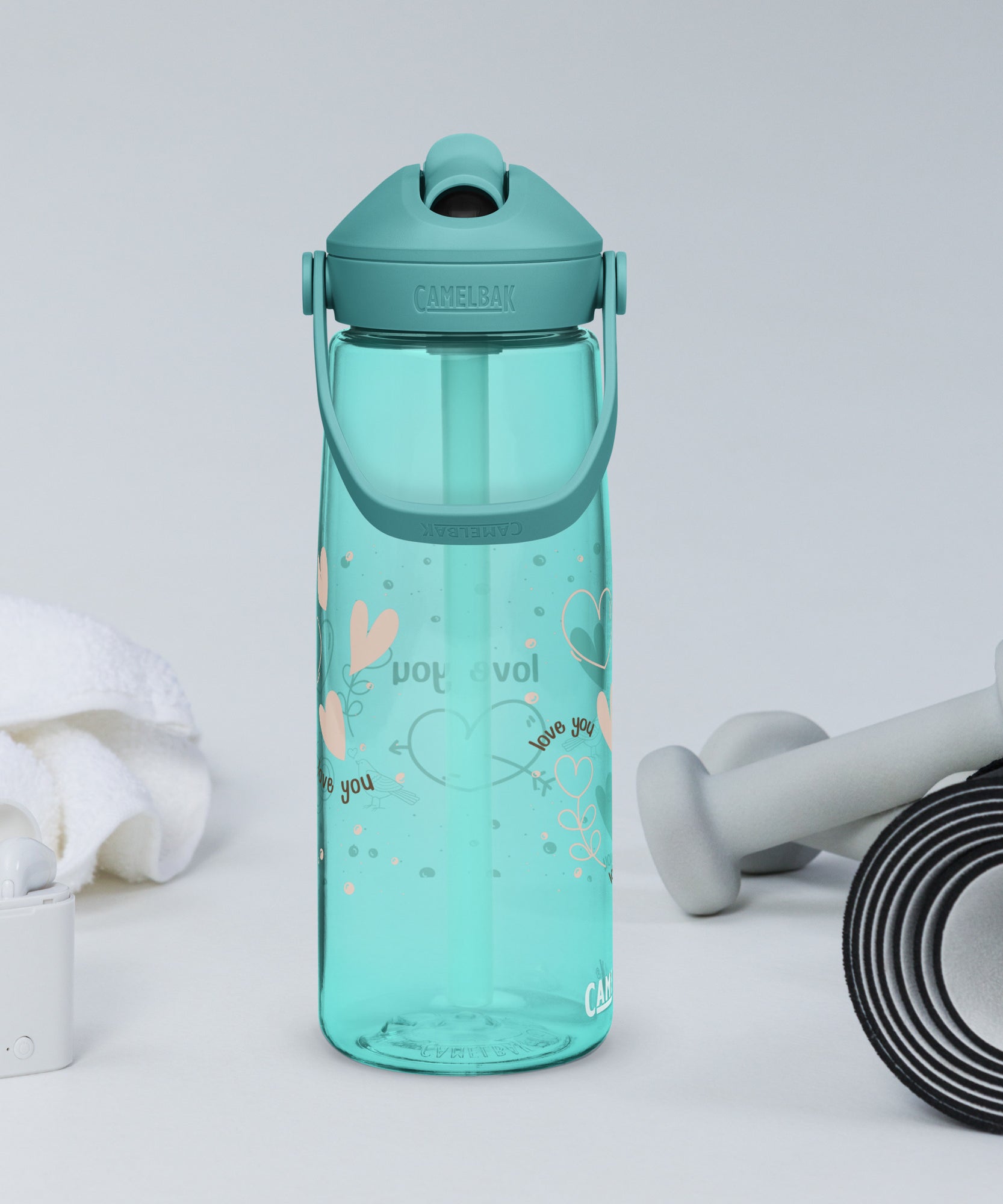 Cute Hearts Flip Straw Water Bottle | Gallory Hive