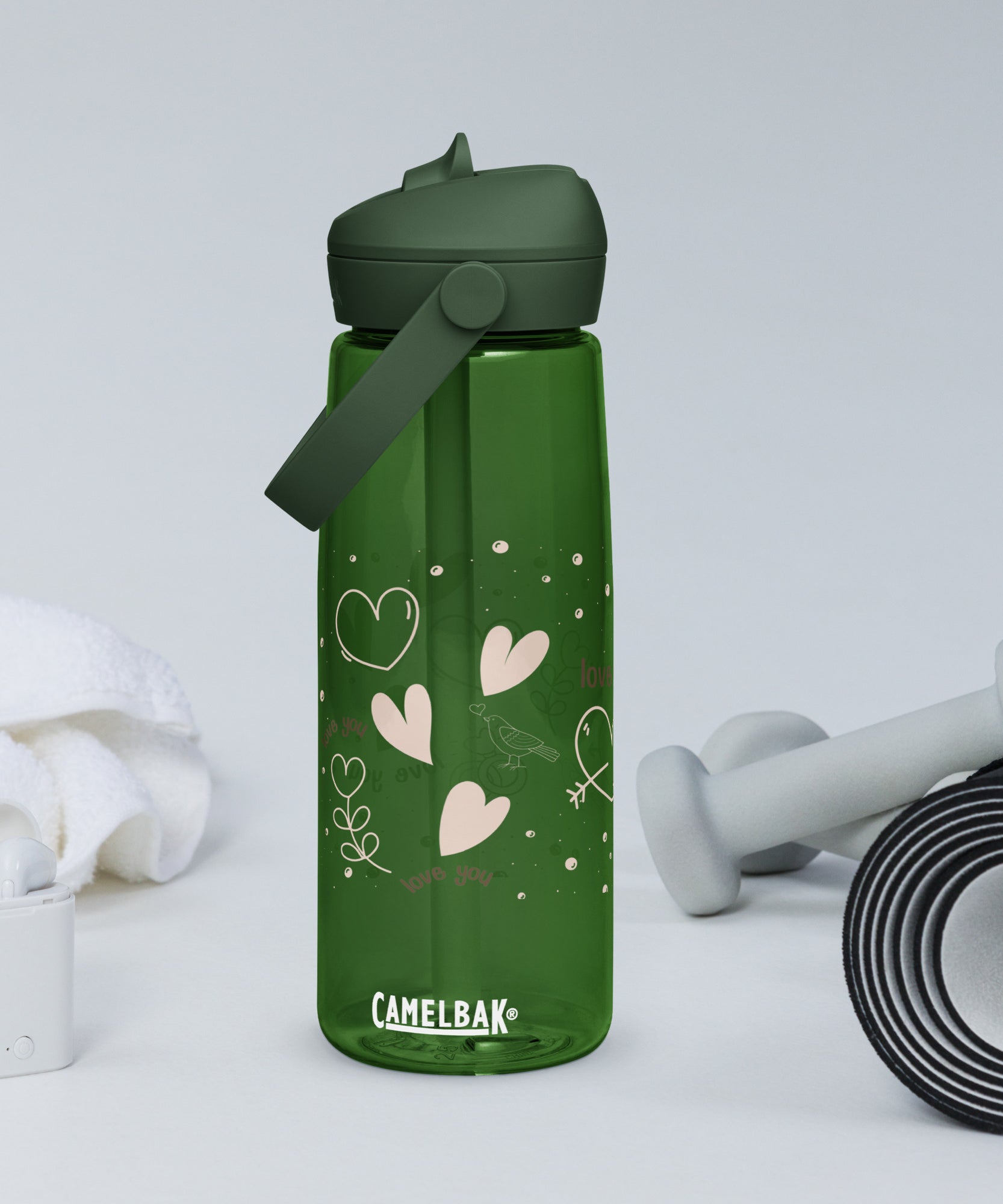 Cute Hearts Flip Straw Water Bottle | Gallory Hive