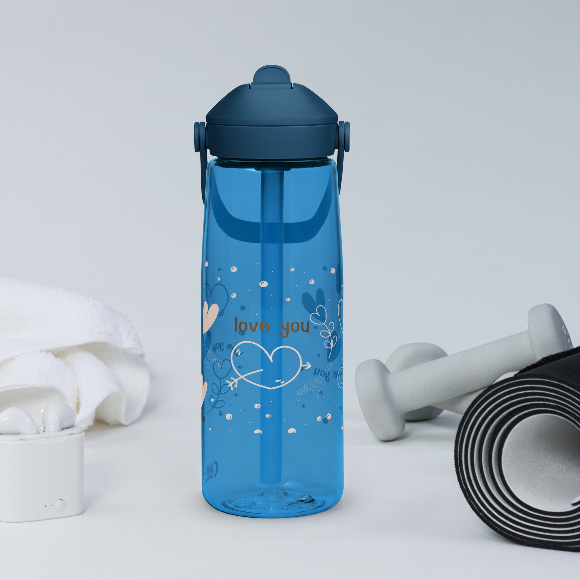 Cute Hearts Flip Straw Water Bottle | Gallory Hive