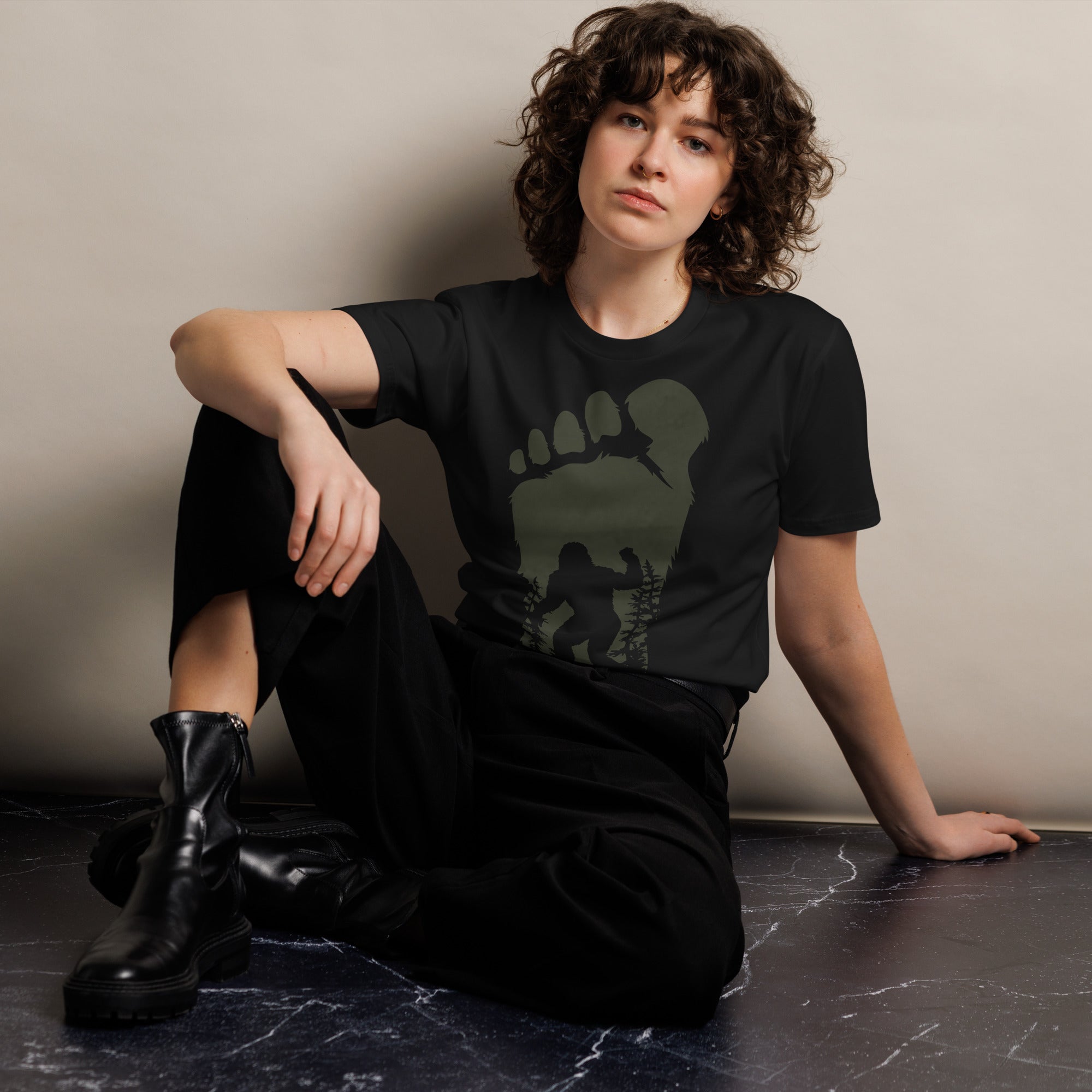 Bigfoot Shadow Art Unisex Graphic T-Shirt | Gallory Hive