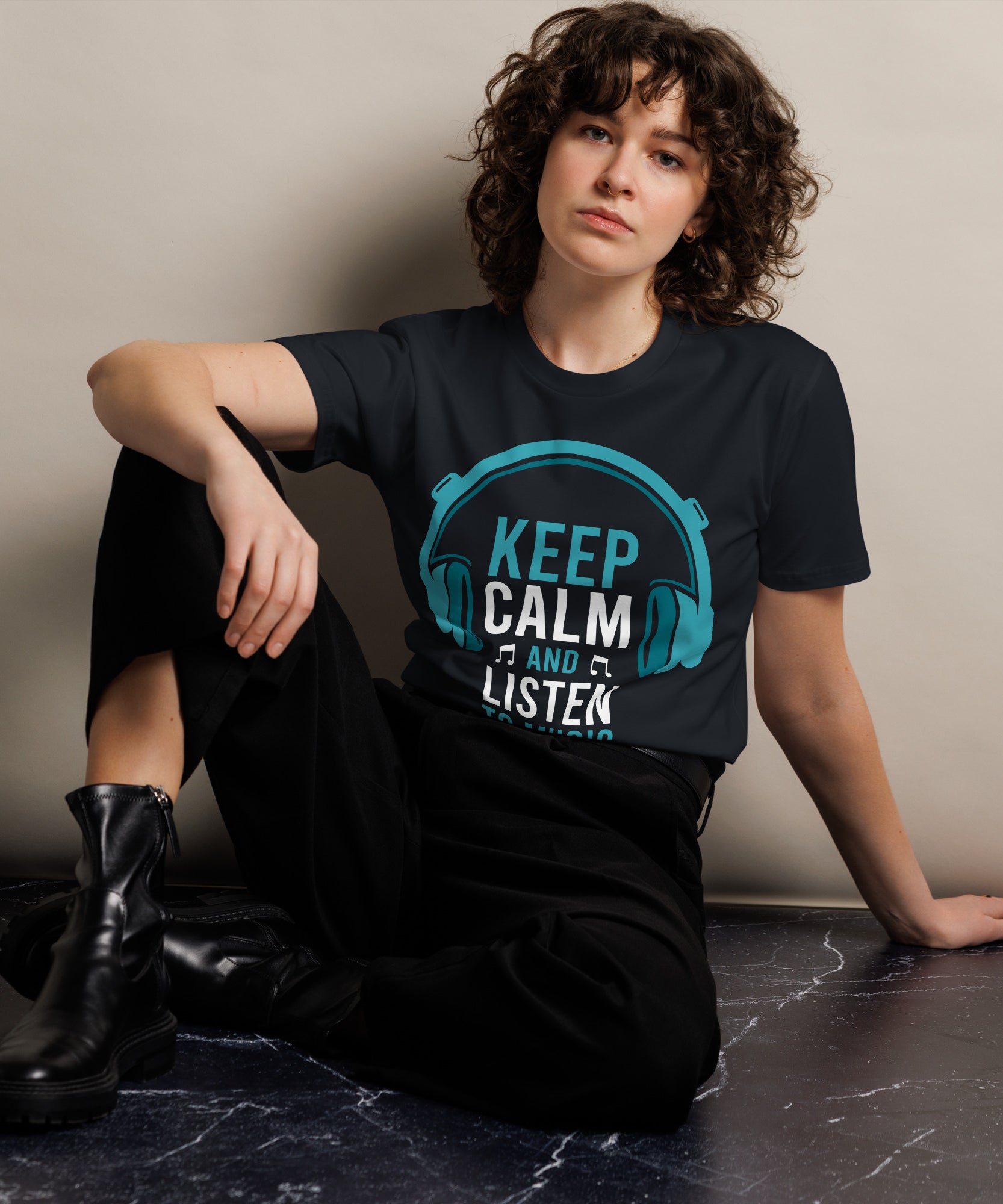 Keep Calm Listen Music Lover T-Shirt | Gallory Hive